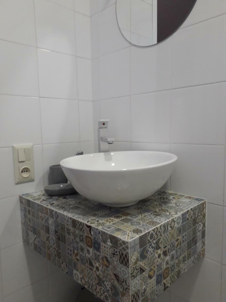Hotel Mebo House Kutaisi Zewnętrze zdjęcie