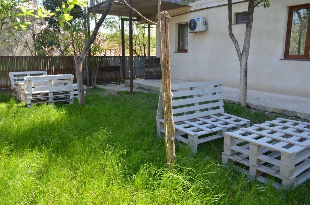 Hotel Mebo House Kutaisi Zewnętrze zdjęcie